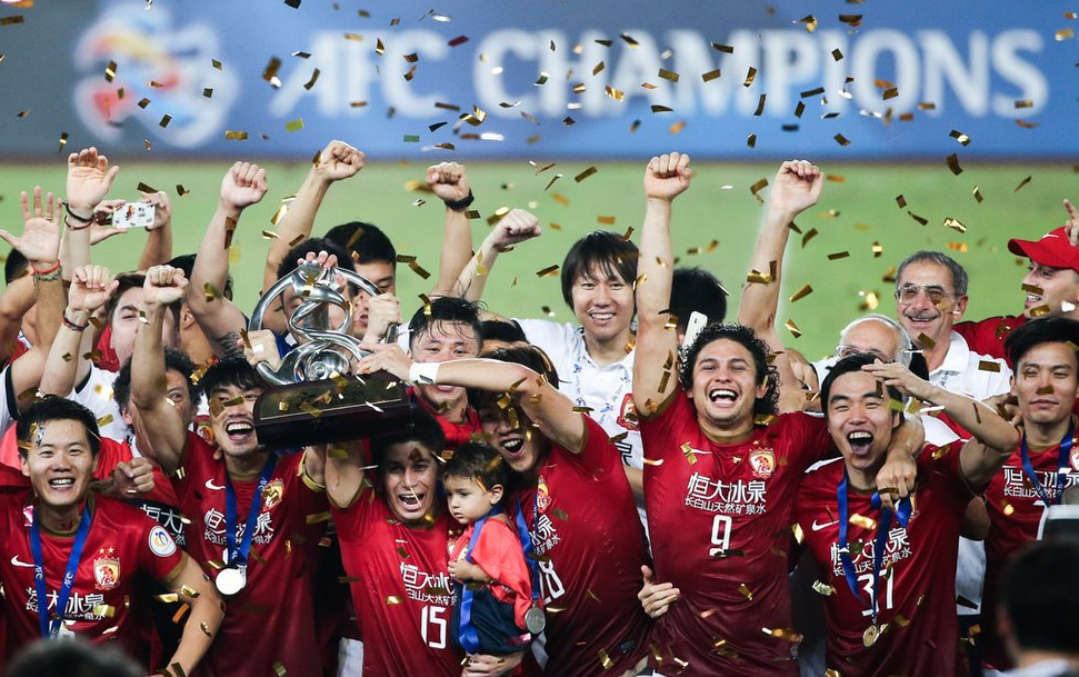 九游网站 -赛后亚冠传出新动向，俄克拉荷马雷霆止住颓势，管理层表态：赛场秩序良好，控场能力受关注 